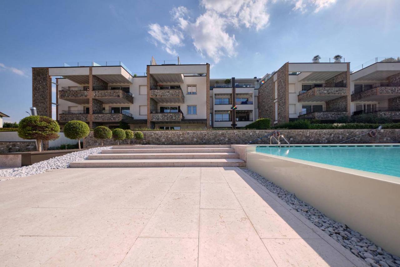 Warda B11 Apartment Desenzano del Garda Kültér fotó