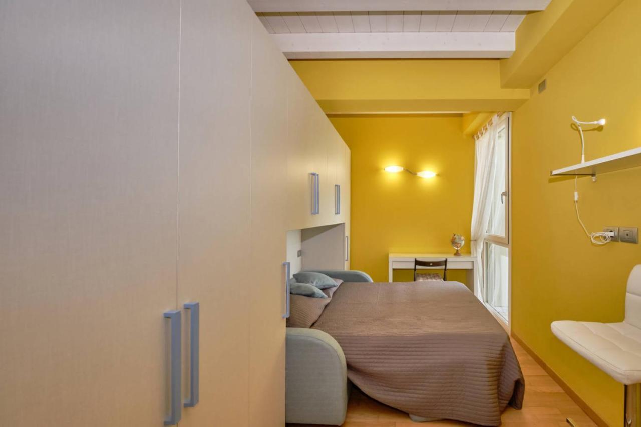 Warda B11 Apartment Desenzano del Garda Kültér fotó