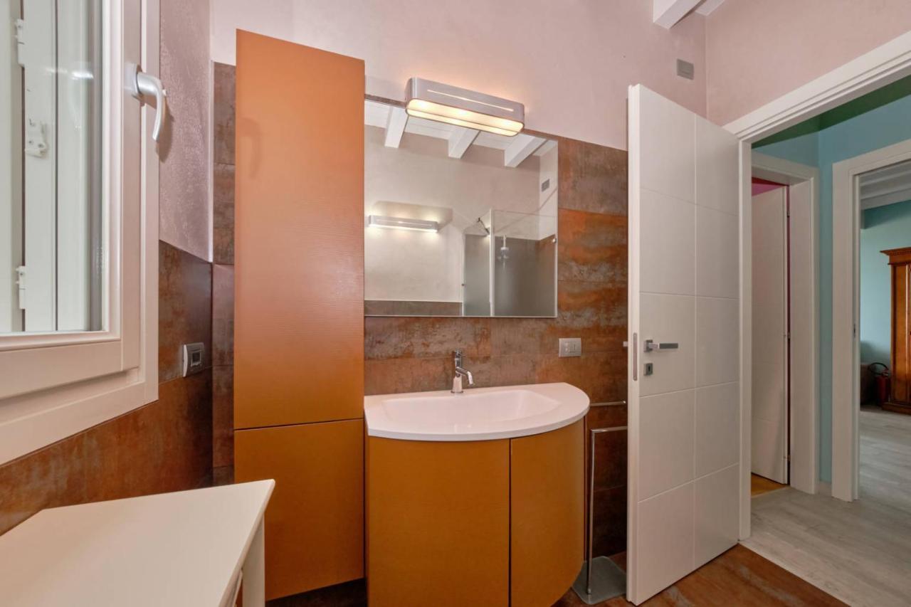 Warda B11 Apartment Desenzano del Garda Kültér fotó
