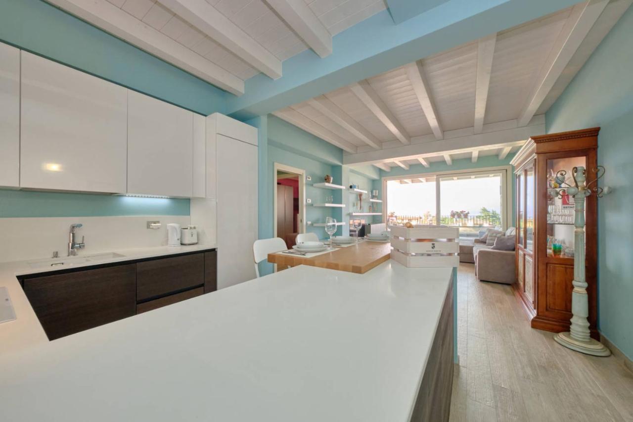 Warda B11 Apartment Desenzano del Garda Kültér fotó